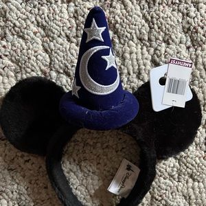 Disney Parks Sourcer Mickey Ears “brand new with tag”